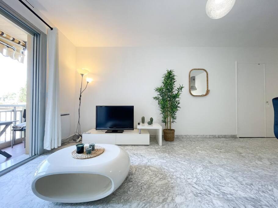 Apartmán Cosy Deux Pieces Menton Exteriér fotografie